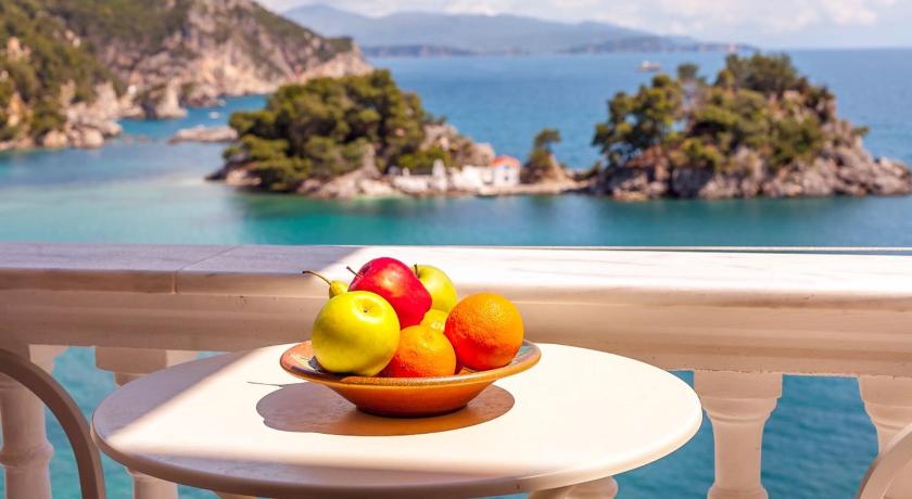 Alekas Parga Apartments — Hotel in Parga