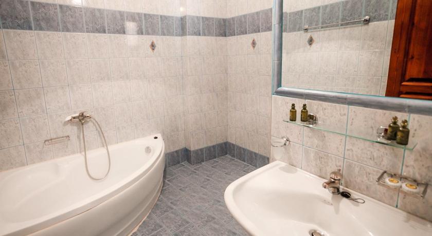 Image of Double Room with Balcony 2