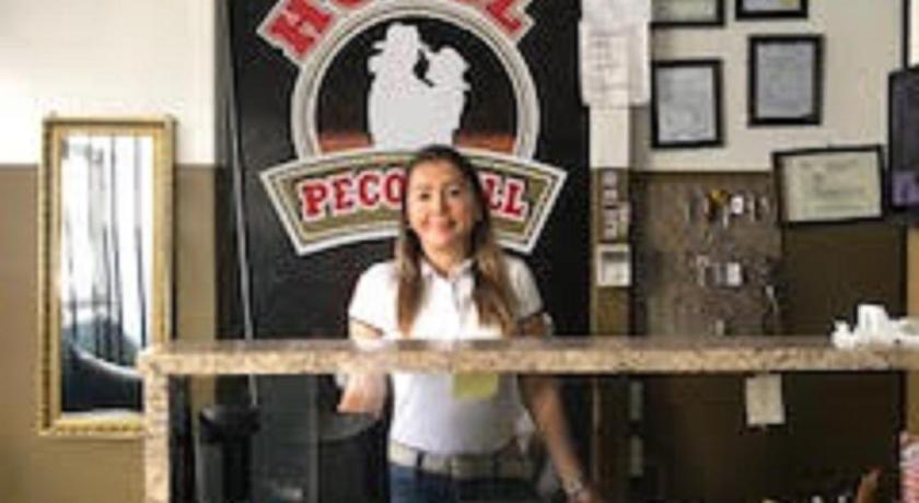 Hotel Pecos Bill photo