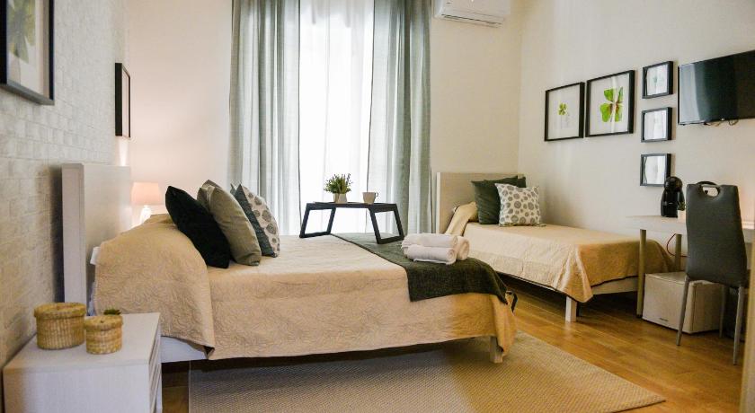 Image of Deluxe Double Room 3