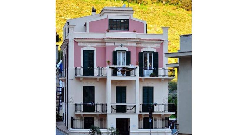 Liberty house — Hotel in Castellammare del Golfo