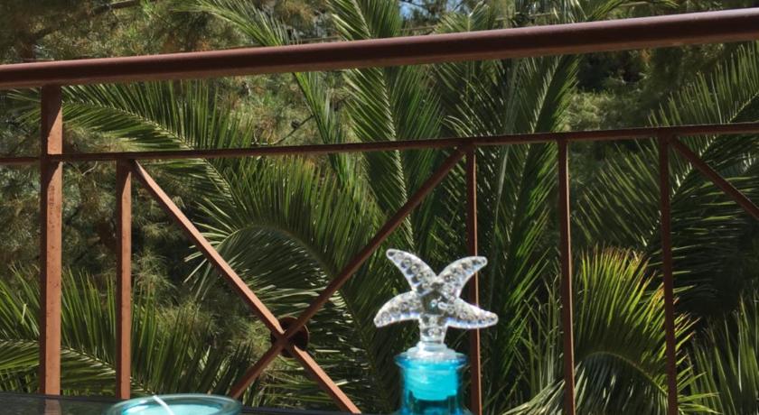 Sea Star Luxury Apartment — Hotel in Athens
