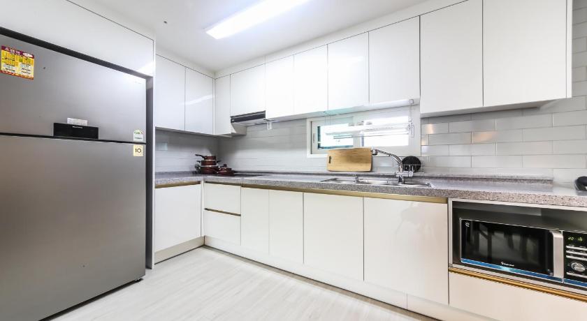 부산 서면 브라운 도트 호텔 골드 (Seomyeon Brown-Dot Hotel Gold) 2성급 호텔 수영장