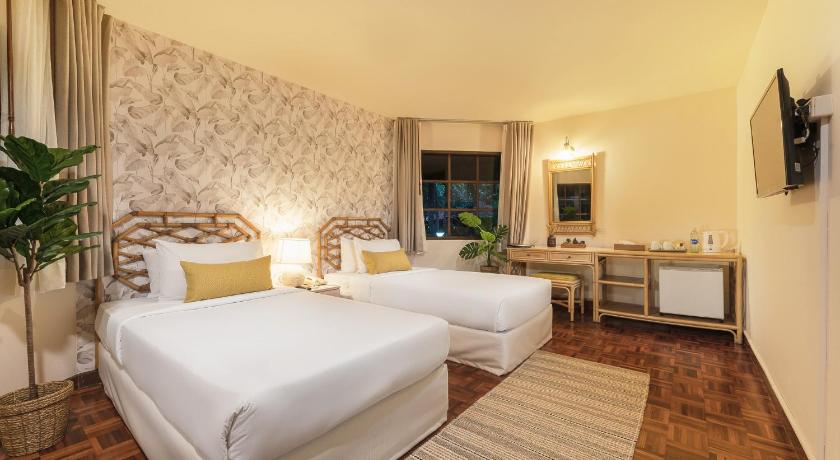 Image of Deluxe Chalet 5