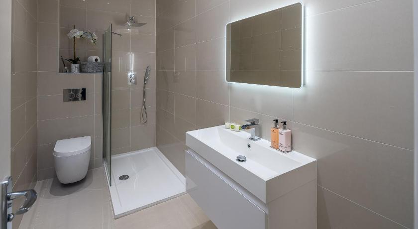 Luxuriously flat in Streatham photo