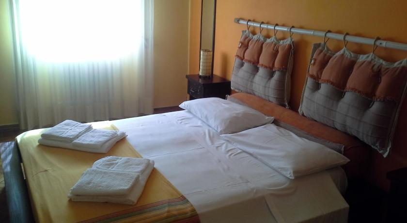 Image of Two Adjacent Double Rooms 5