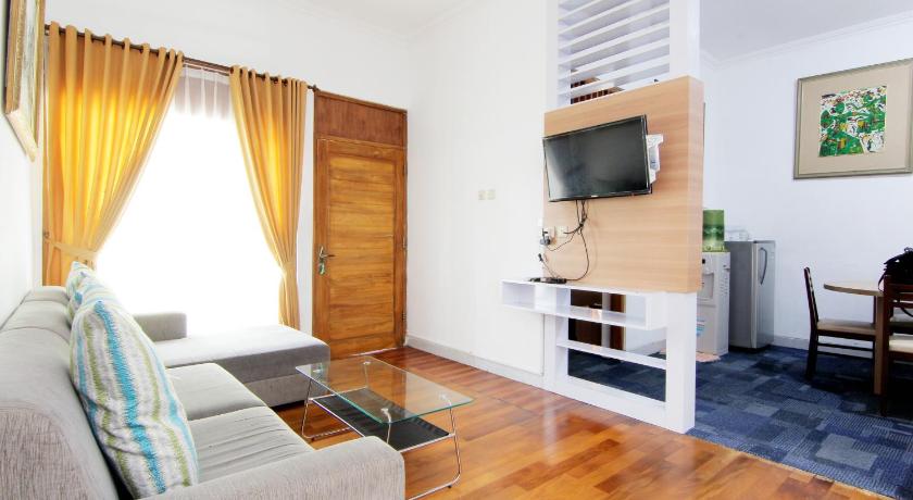 Embe Joglo Homestay - image 10