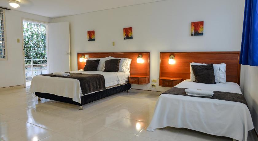 Hotel Thama photo