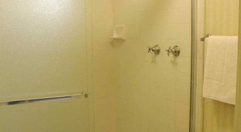 Travelodge By Wyndham San Francisco Airport North Motel San - 