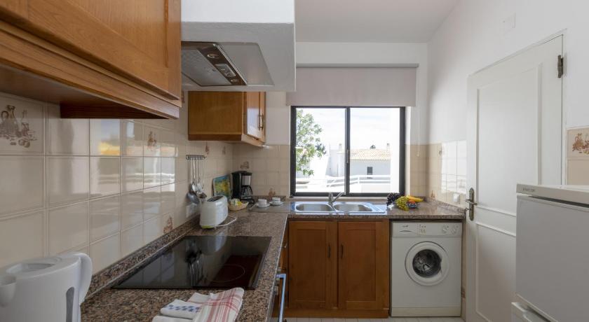 รูปของอพาร์ทเมนท์ 1 ห้องนอนพร้อมวิวสวน (One-Bedroom Apartment with Garden View) 1