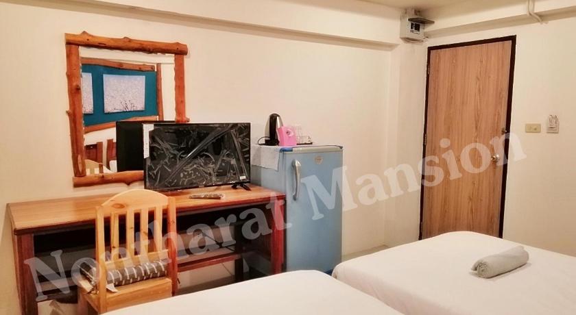 Image of Standard Twin Room 8