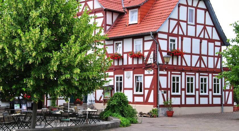 バムフリート Landhotel Gemeindeschanke ホテル ロビー