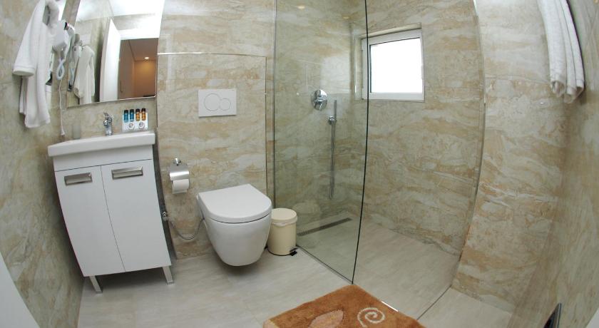 Hotel Ramo Saranda photo