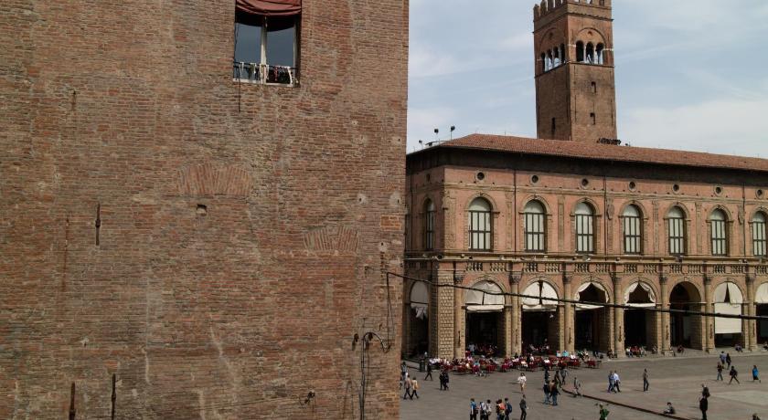 Casa Isolani Piazza Maggiore 1.0 — Hotel in Bologna