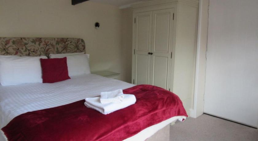 The Old Vicarage Hotel & Restaurant photo