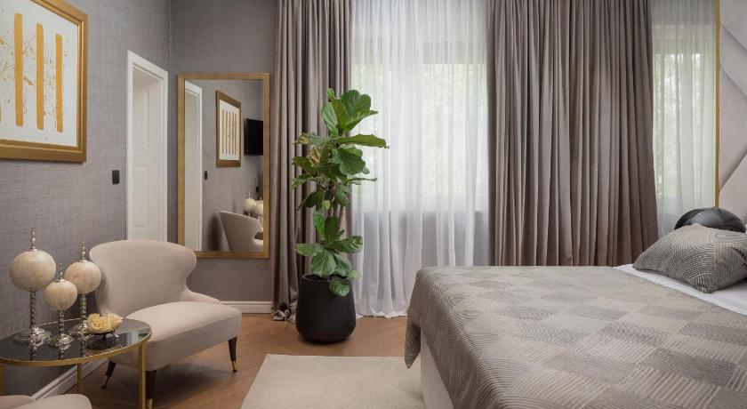 Five Elements Luxury Rooms photo