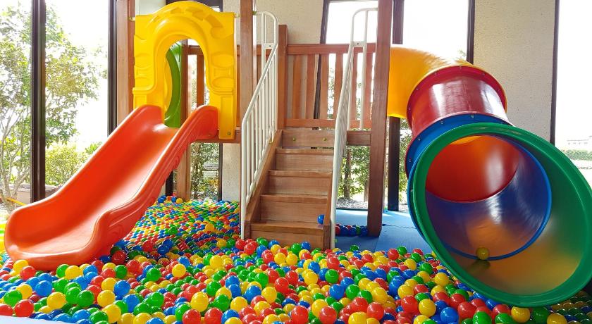 a playground filled with lots of different types of toys, W Star Bed and Breakfast in Yilan