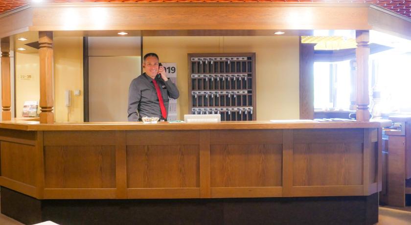 Hotel Oronto photo