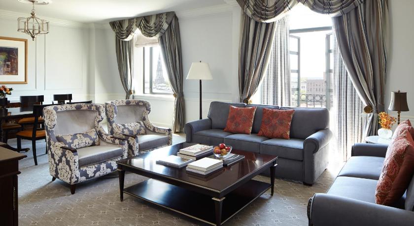 Image of Luxury Club Suite 5