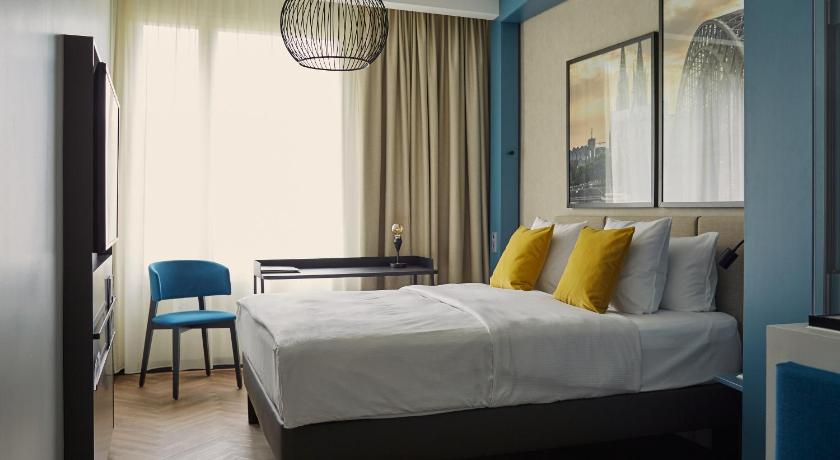 Image of Classic Queen Room 0