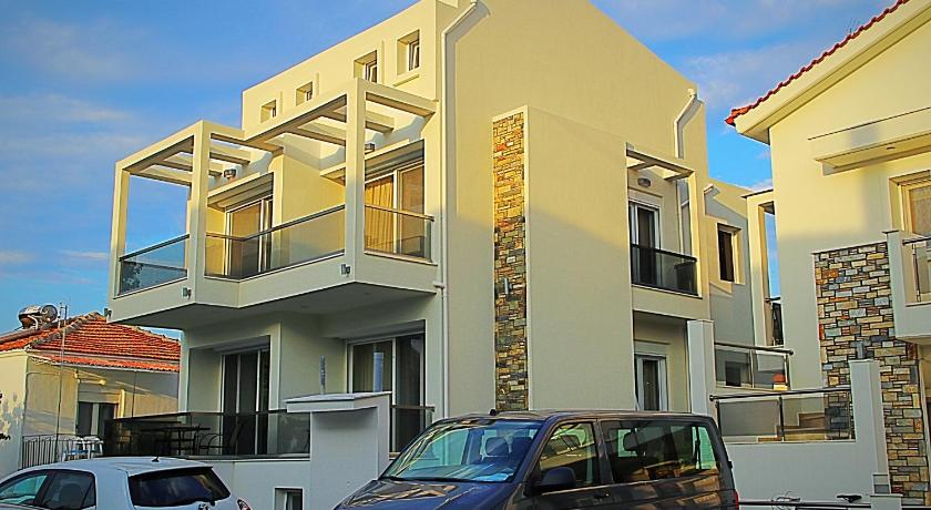 Sky Rays Luxury Apartments photo