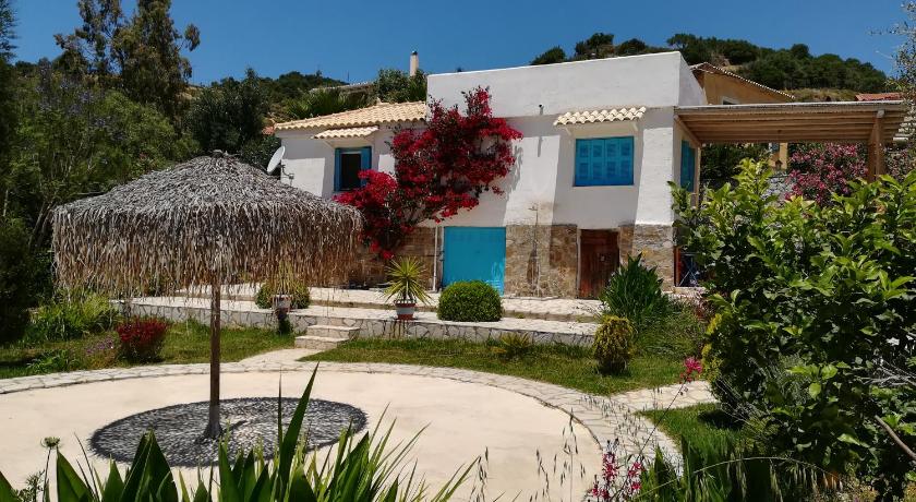 Lemon Tree Cottage Finikounta Booking Deals Photos Reviews