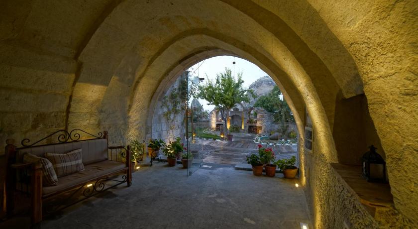 Panoramic Cave Hotel