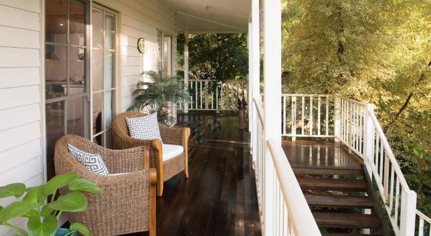 Myers Creek Cascades Cottages photo