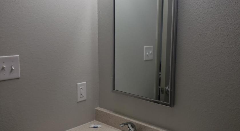 Budget Inn & Suites Baton Rouge photo