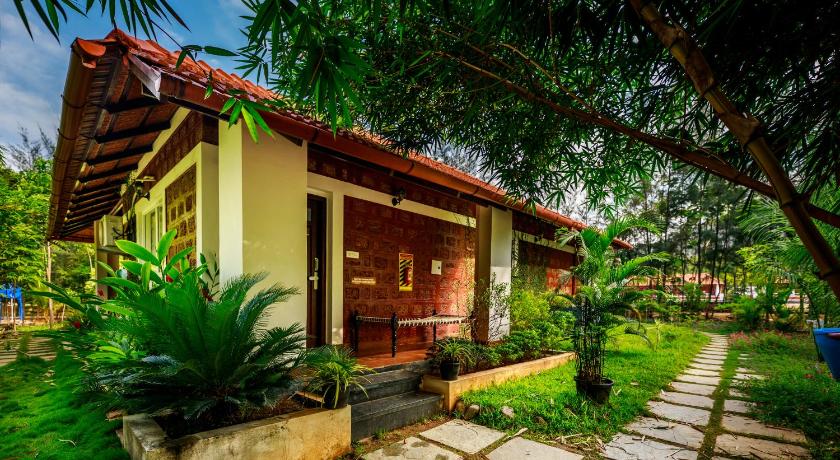 SR Jungle Resort - image 14