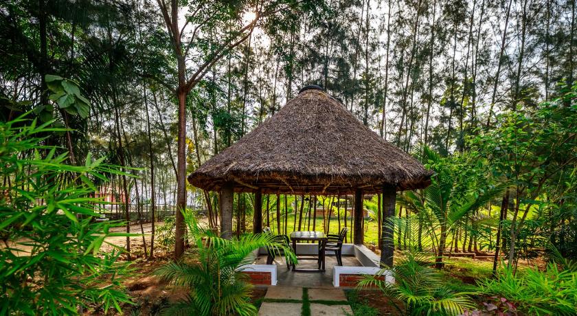 SR Jungle Resort - image 18