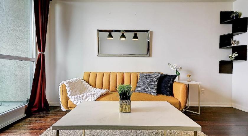 Instant Suites- Luxurious 1BR in Heart of Downtown with Balcony photo