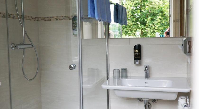 Waldstetten Gasthof zum Ochsen 3-Star Hotel pool