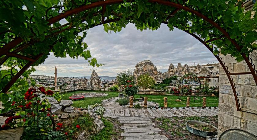 Panoramic Cave Hotel