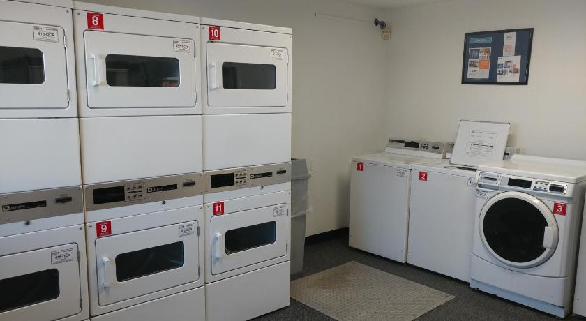 InTown Suites Extended Stay Arlington TX – South photo