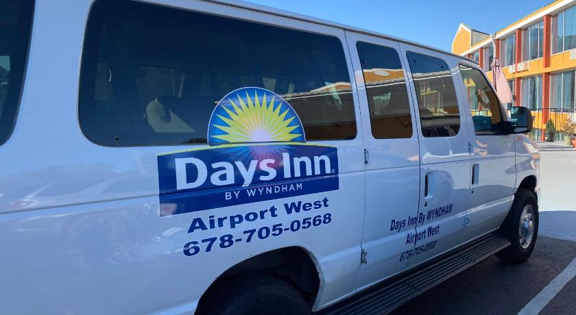 Days Inn by Wyndham Atlanta Airport West/East Point