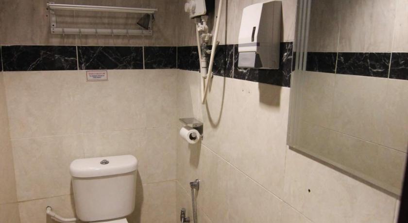 Image of Twin Room 3