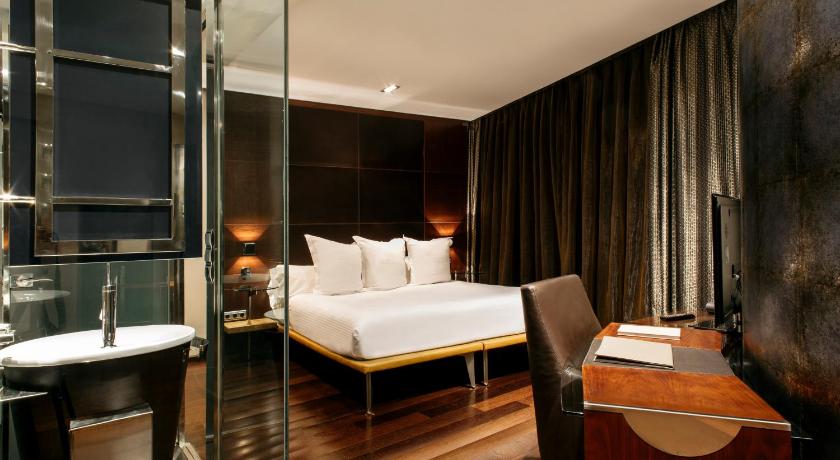 Image of Suite 1