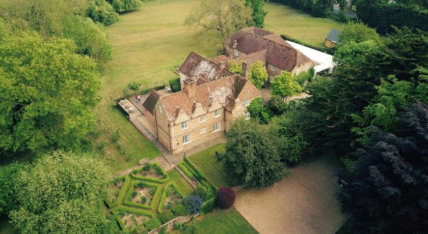 Howfield Manor Hotel photo