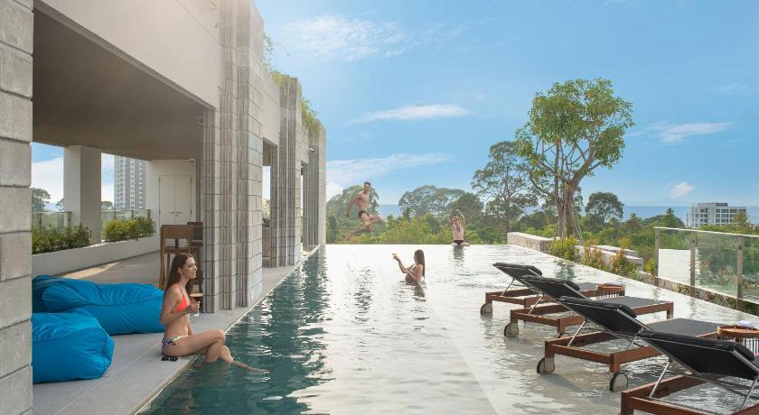 Oceanphere Pattaya Villa by Elite Suites - image 13