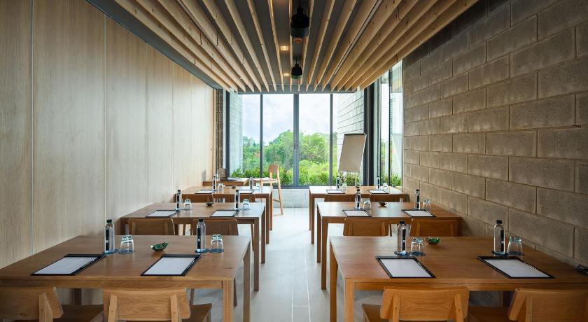 Oceanphere Pattaya Villa by Elite Suites - image 18