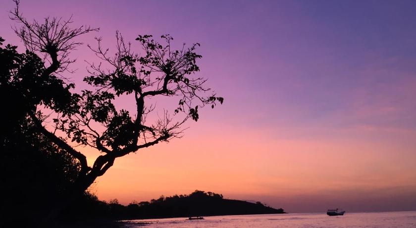 バリ Kalyssa Beach Bungalows ホテル レストラン