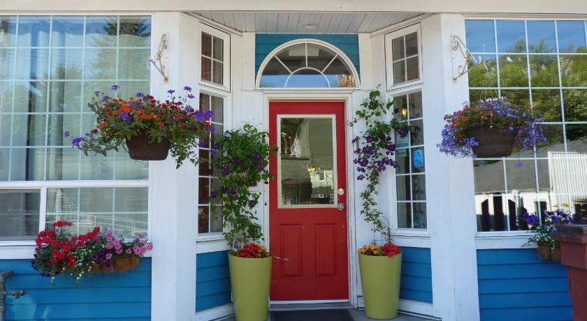 Pioneer Inns — Hotel in Prince Rupert (BC)