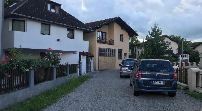 Lav Apartments — Hotel in Bihac