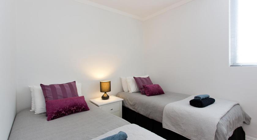 Ocean Breeze Apartment photo