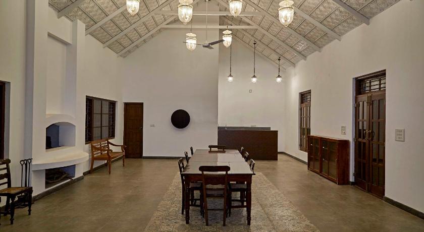 Hirvate Estate Crawford House Homestay Hassan Deals Photos