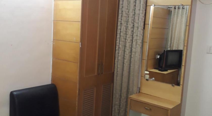 Image of Double Room AC 12