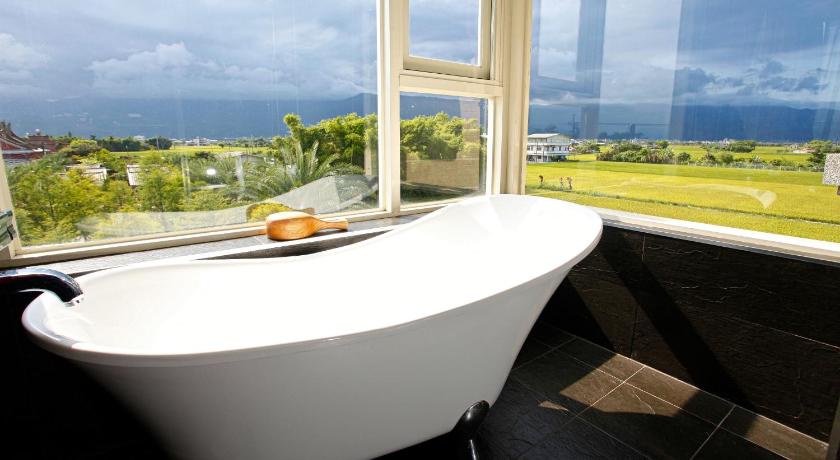 Bild av Deluxe Dubbel med bergsutsikt (Deluxe Double Mountain View) 10