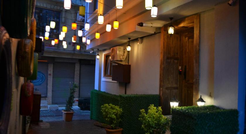 The PeraPort Hotel - image 5