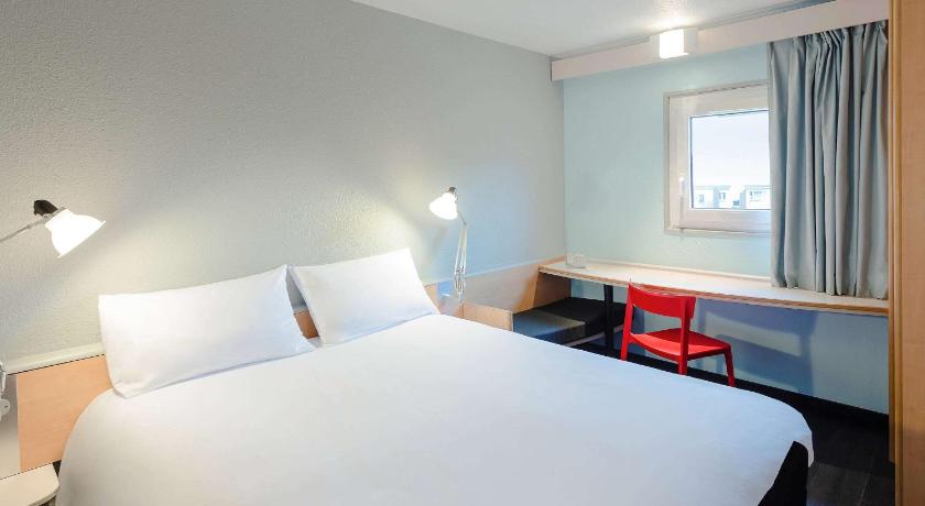 ibis Bourges